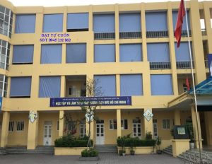 Bạt che nắng tự cuốn Hòa Phát tại Hà Tĩnh